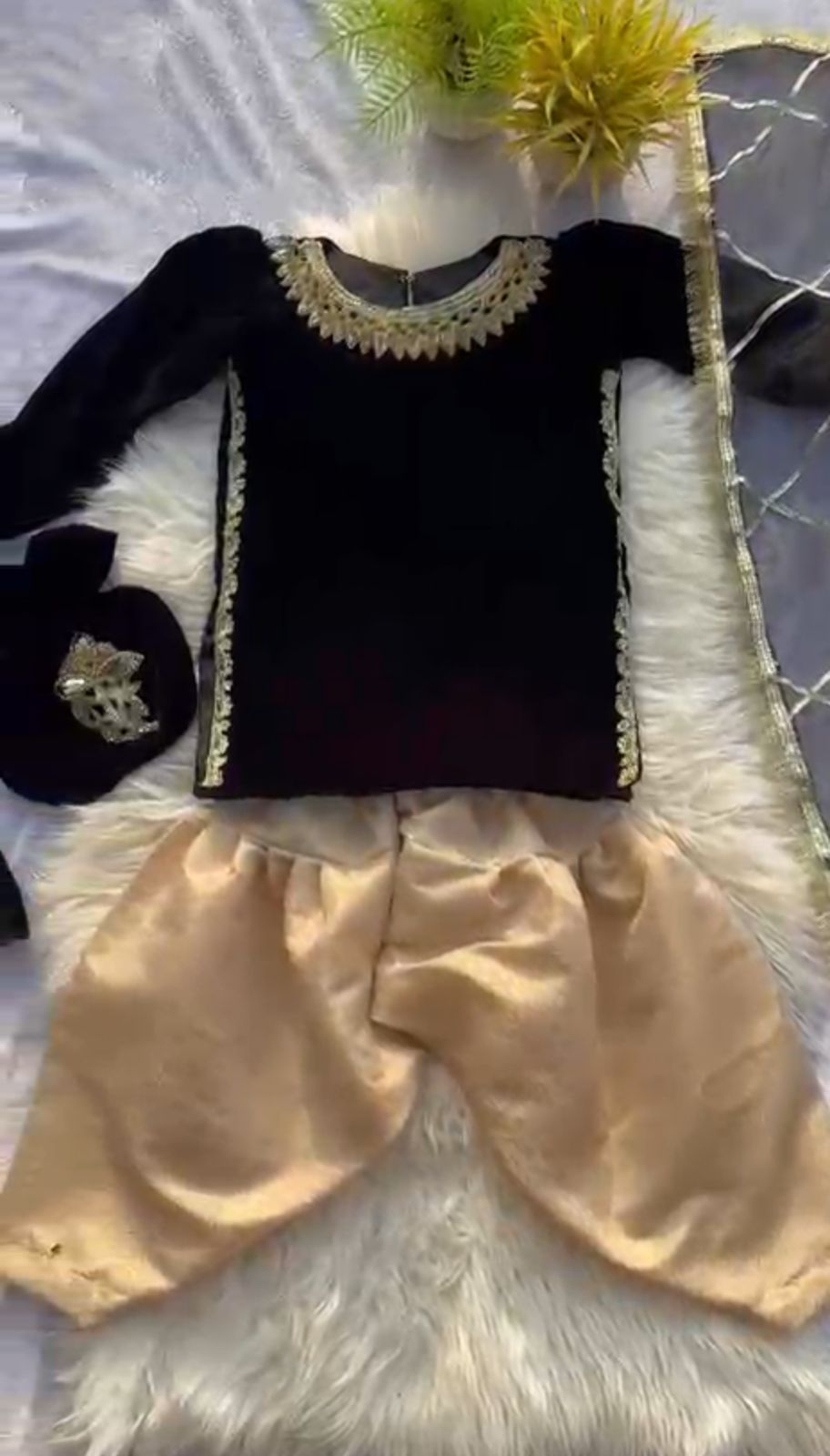 Velvet Kurta-Patiala Salwar Set